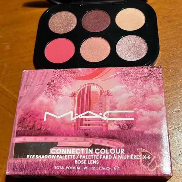 MAC Eyeshadow Palette Connect in Colour - Picture 4 of 16